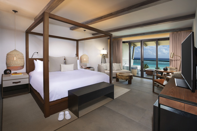 Take what you think you know about Mexico, and throw it out the window. While you’re at it, throw whatever you think about all-inclusive resorts out the window, too. We’ve been obsessing over UNICO 20°87° since before it even opened. This culturally rich, properly trendy destination effortlessly sparks wanderlust, so step away from the screen, and turn towards experience. Trust us. At this modern Mexican resort that’s easier done than said.