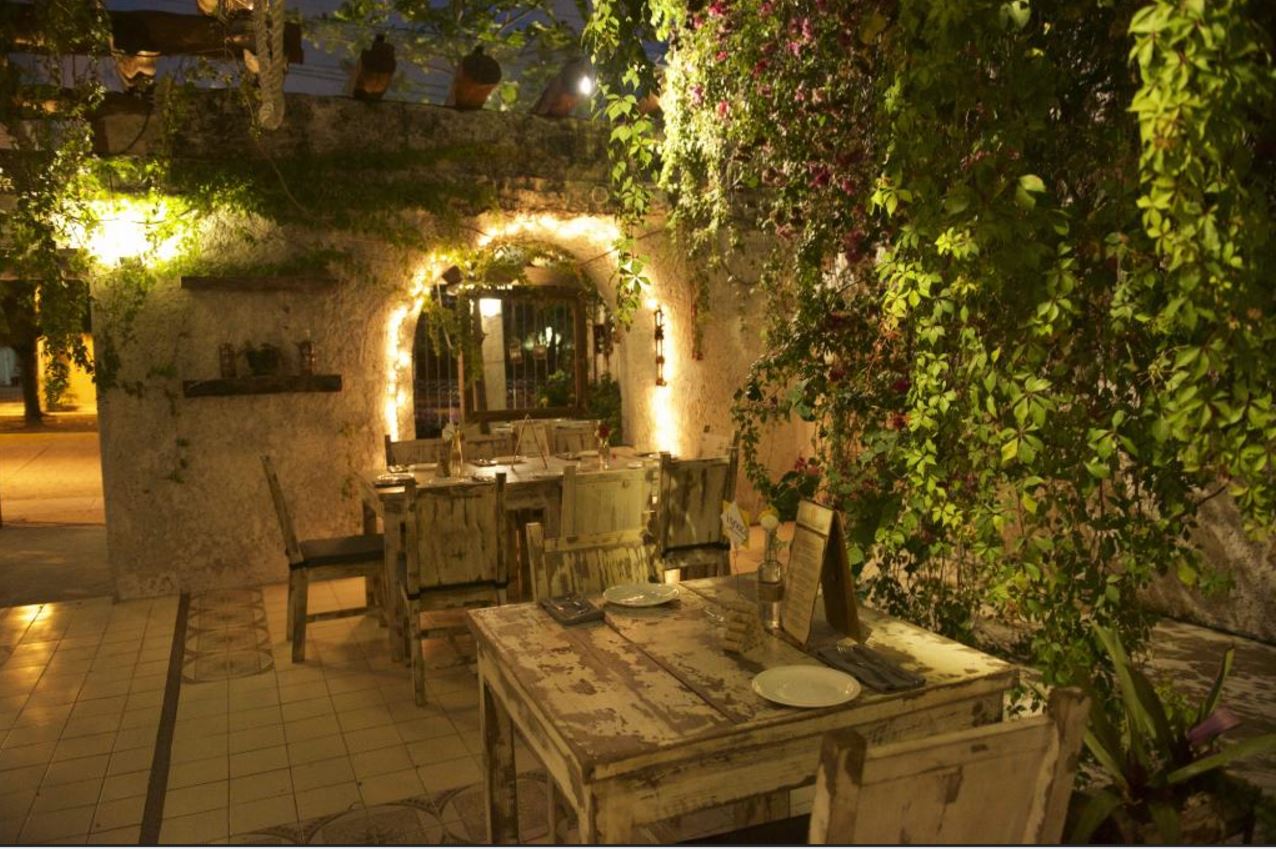 La Fonda del Zancudo What better way to spend time with friends and family before the big day by eating your way through the top restaurants in Mexico? We spoke with experts at Funjet Vacations and gathered front-runners that will surely satisfy foodies around the world.