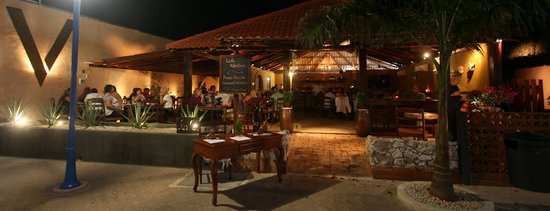 Lola Valentina in Isla Mujeres What better way to spend time with friends and family before the big day by eating your way through the top restaurants in Mexico? We spoke with experts at Funjet Vacations and gathered front-runners that will surely satisfy foodies around the world.