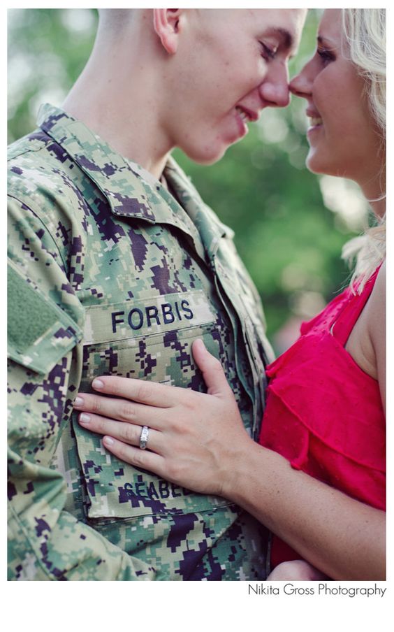 10 engagement announcement ideas we love